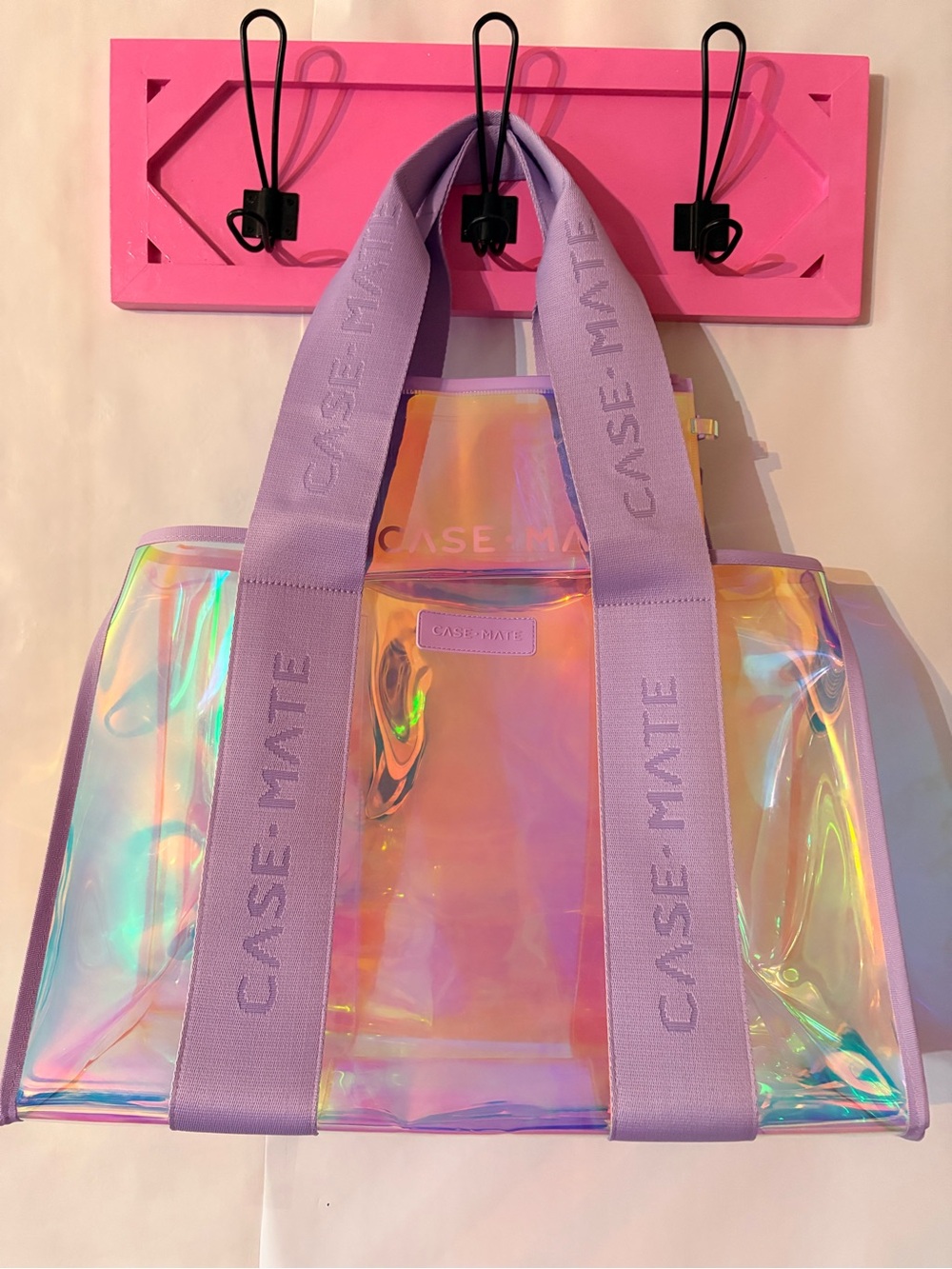 case-mate Iridescent Lavender Tote with Holographic Shine